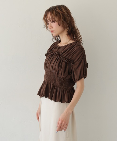 CLEIO（クレイオ）の「【CLEIO】ウエストシャーリングフリルプルオーバー WAIST SHIRRING FRILL PULLOVER（シャツ/ブラウス・レディース・ブラウン/チャコールグレー/アイボリー・FREE）」の20枚目の写真