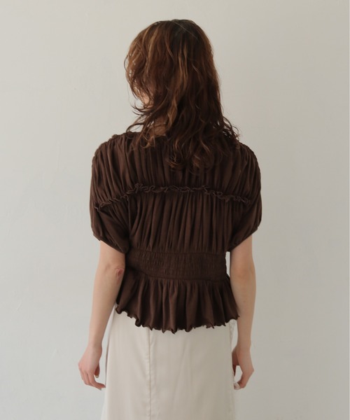 CLEIO（クレイオ）の「【CLEIO】ウエストシャーリングフリルプルオーバー WAIST SHIRRING FRILL PULLOVER（シャツ/ブラウス・レディース・ブラウン/チャコールグレー/アイボリー・FREE）」の21枚目の写真