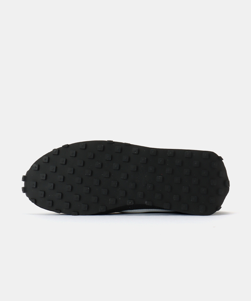 NIKE(ナイキ)の「NIKE LD-1000 HJ4687-002(スニーカー・メンズ・ブラック・26.5cm/26cm/25.5cm/25cm/24.5cm/24cm/28cm/27.5cm/27cm)」の4枚目の写真