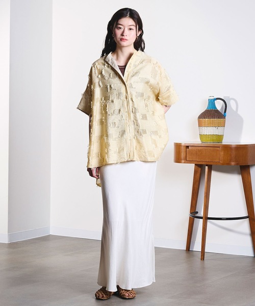 ROSE BUD(ローズバッド)の「(GENE HEAVENS)SHEER DOBBY S/S SHIRT(シャツ/ブラウス・レディース・ブラック/ベージュ/ブルー・ONE SIZE)」の15枚目の写真