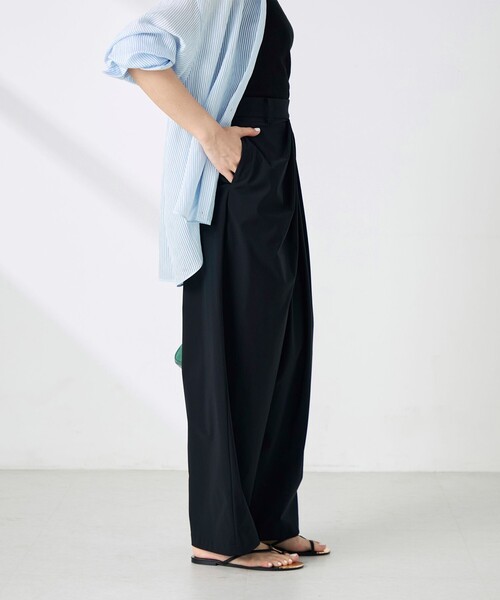 NOLLEY’S Sophi(ノーリーズソフィ)の「ウォッシャブルドライトリコットラップ風タックパンツ(その他パンツ・レディース・ブラック・34/36/38)」の13枚目の写真