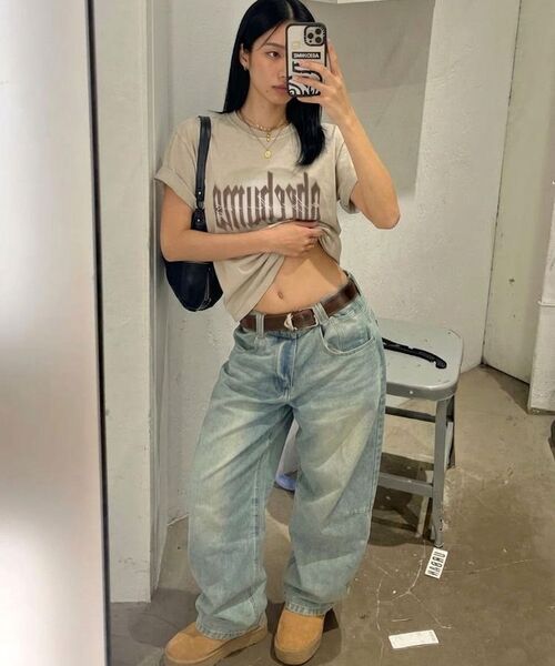 ABEEHUMS(アビハムズ)の「ピグメントシャドウレタリングTシャツ ABH365-102 ベージュ(Tシャツ/カットソー・レディース・ベージュ・SMALL/MEDIUM)」の6枚目の写真