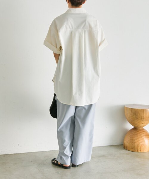 ear PAPILLONNER(イアパピヨネ)の「花柄刺繍半袖シャツ【SUM1 STYLE】(シャツ/ブラウス・レディース・ホワイト/ブラウン・FREE)」の11枚目の写真