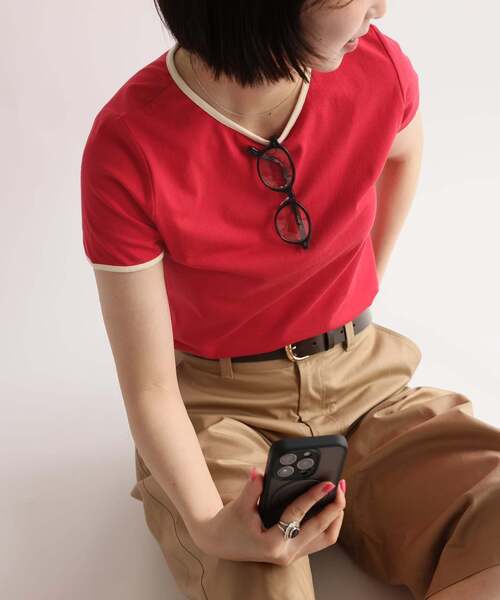 SLOBE IENA(スローブイエナ)の「《シリーズあり/12色展開》1dozen コンパクトリンガーTEE(Tシャツ/カットソー・レディース・スカイブルー/ブラウン/ブラック/レッド/ネイビー/ブラック系その他/サックスブルー/アイボリー/イエロー/ストーン/イエロー系その他/オートミール・FREE)」の12枚目の写真