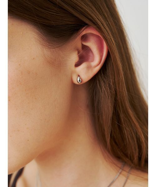 SOFER(ソフェル)の「ミニドロップピアス(ピアス(両耳用)・レディース・ゴールド/シルバー・F)」の20枚目の写真