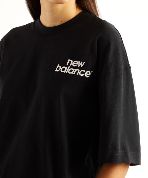 NEW BALANCE(ニューバランス)の「Intelligent ショートスリーブTシャツ(リラックス)(Tシャツ/カットソー・レディース・ホワイト/ブラック・SMALL/MEDIUM/LARGE/X-LARGE/XX-LARGE)」の9枚目の写真