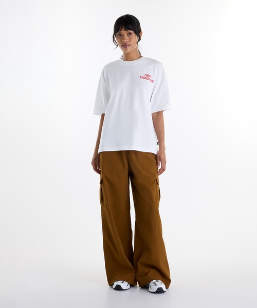 NEW BALANCE(ニューバランス)の「Intelligent ショートスリーブTシャツ(リラックス)(Tシャツ/カットソー・レディース・ホワイト/ブラック・SMALL/MEDIUM/LARGE/X-LARGE/XX-LARGE)」の6枚目の写真