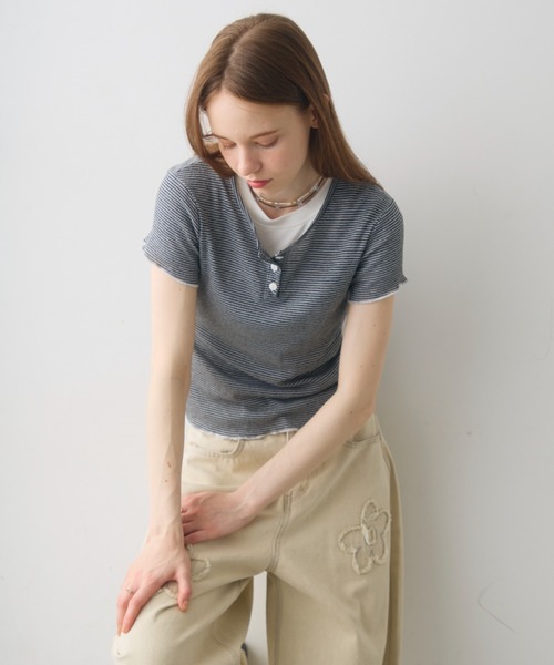 Crisp(クリスプ)の「henley neck border T / ヘンリーネックボーダーT(Tシャツ/カットソー・レディース・グレー/ブラック・FREE)」の4枚目の写真