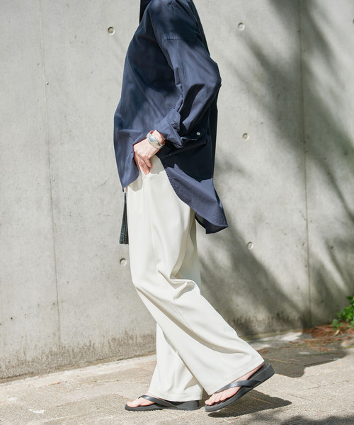VERMEIL par iena(ヴェルメイユパーイエナ)の「サテンイージーパンツ(その他パンツ・レディース・ホワイト/ブラック・38/36)」の14枚目の写真