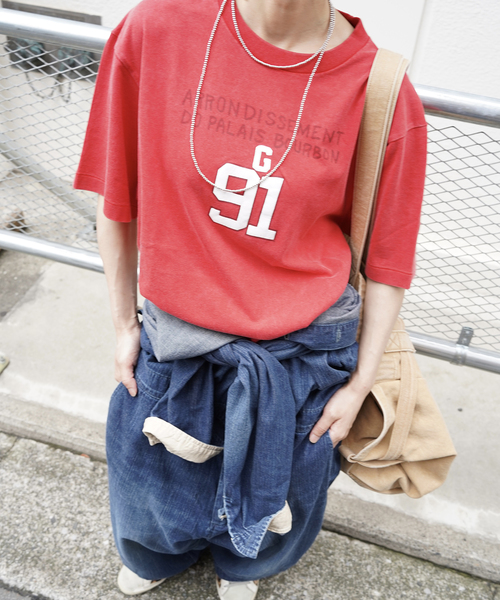 JOURNAL STANDARD LUXE(ジャーナルスタンダード ラックス)の「Faint Print T(Tシャツ/カットソー・レディース・レッド/パープル・MEDIUM/SMALL)」の2枚目の写真