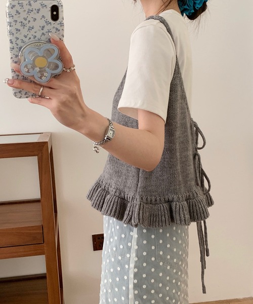 DAY CLOSET(デイ クローゼット)の「【前後2WAY/重ね着映え】リボンペプラムフリルニットビスチェ レディース(その他トップス・レディース・グレー/レッド/アイボリー/ブラック・FREE)」の15枚目の写真