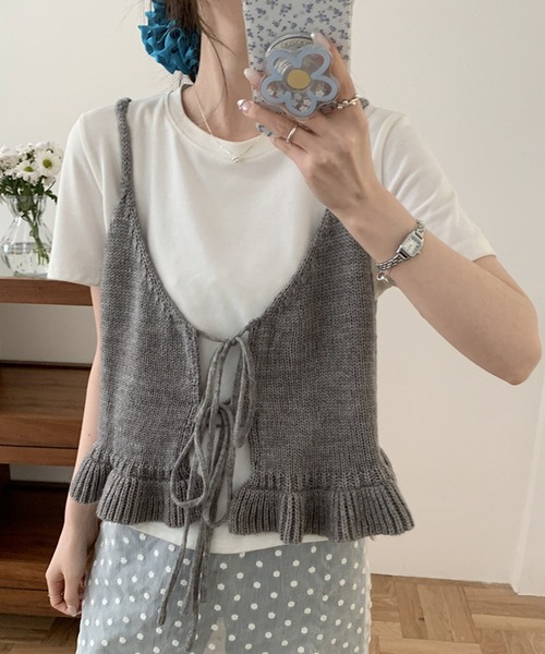 DAY CLOSET(デイ クローゼット)の「【前後2WAY/重ね着映え】リボンペプラムフリルニットビスチェ レディース(その他トップス・レディース・グレー/レッド/アイボリー/ブラック・FREE)」の20枚目の写真