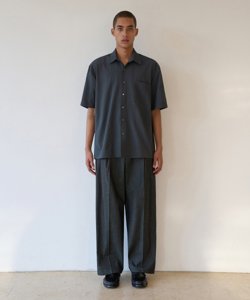 TRIP LE SENS（トリップ ル センス）の「ミストグリッドハーフシャツ_チャコール（シャツ/ブラウス・メンズ・その他・MEDIUM/LARGE）」の2枚目の写真