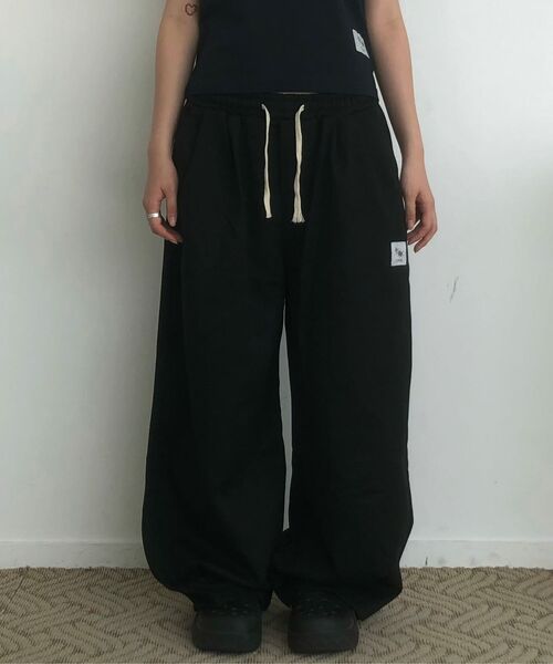COIRIS(コイリス)の「コルビンピンタックワイドバンディングパンツ (3カラー)(スウェットパンツ・レディース・カーキ/ブラック/アイボリー・FREE)」の14枚目の写真