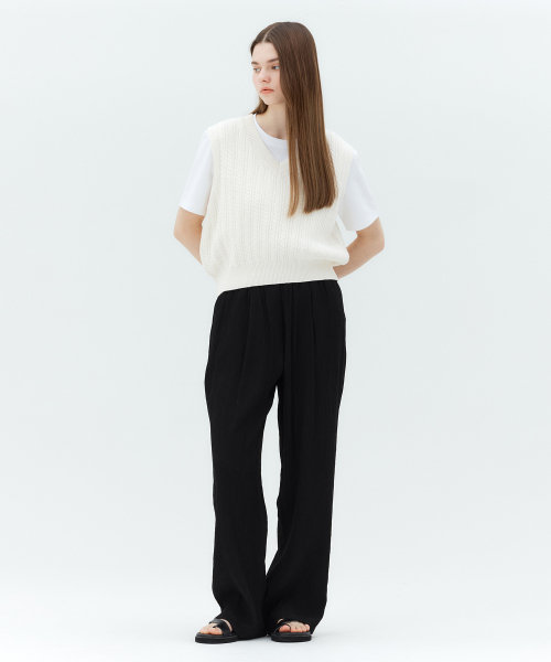 MIND BRIDGE WOMEN（マインドブリッジウーマン）の「[W]ワイドプリーツジップバンディングパンツ MYPT3216（スラックス・レディース・ブラック・55）」の2枚目の写真