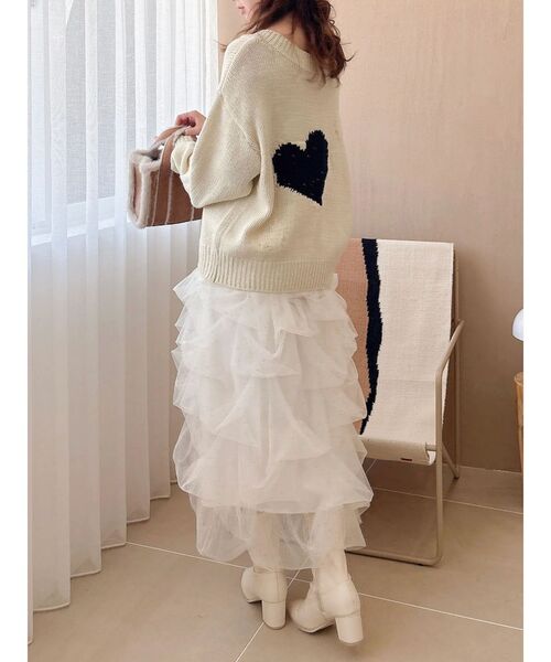 dazzlin（ダズリン）の「バックハートモチーフニットトップス（ニット/セーター・レディース・アイボリー/その他1/グリーン・FREE）」の8枚目の写真