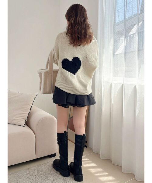 dazzlin（ダズリン）の「バックハートモチーフニットトップス（ニット/セーター・レディース・アイボリー/その他1/グリーン・FREE）」の18枚目の写真