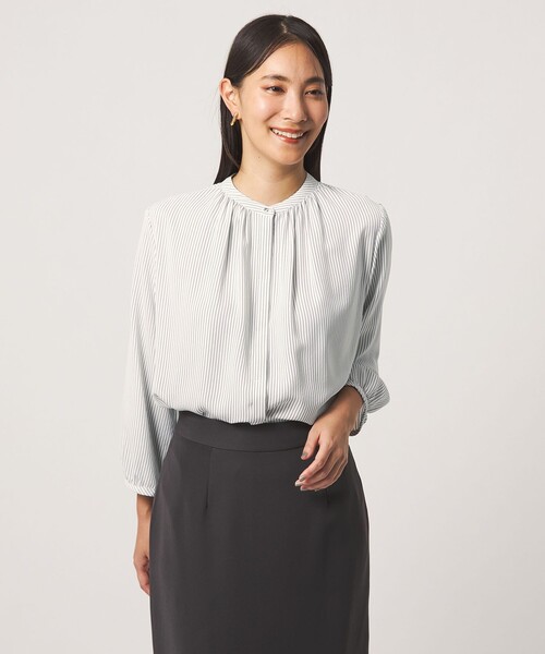 A DAY IN THE LIFE UNITED ARROWS(アデイインザライフユナイテッドアローズ)の「ギャザー メタルボタンブラウス 8分袖 <A DAY IN THE LIFE>(シャツ/ブラウス・レディース・グレー系/ホワイト/ライム・FREE)」の1枚目の写真