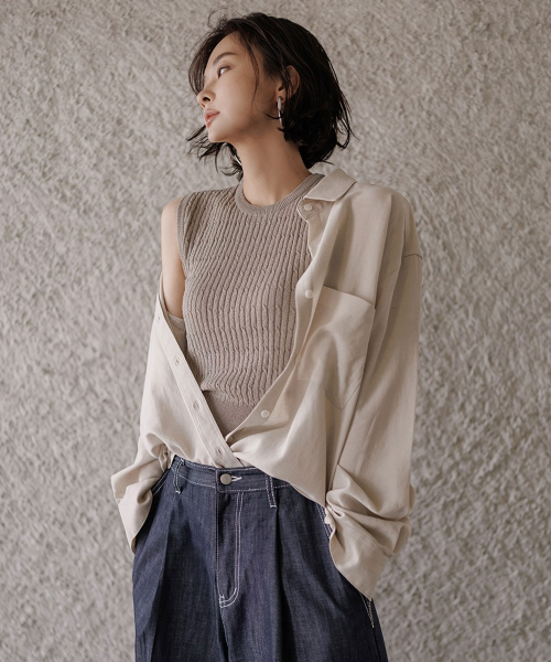 MEMUA（メムア）の「オーバーラインテンセルリネンシャツ（シャツ/ブラウス・レディース・アイボリー/ブラック/レッド/ベージュ/オートミール・FREE）」の9枚目の写真