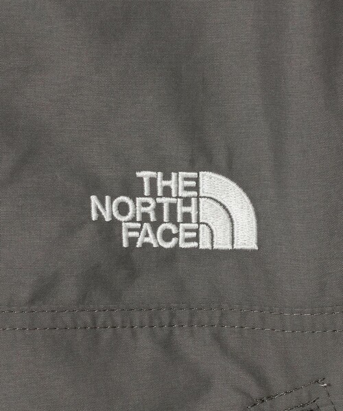 THE NORTH FACE(ザノースフェイス)の「【WEB限定】<THE NORTH FACE>コンパクトジャケット(マウンテンパーカー・レディース・ベージュ/グレー系/ブラック・L/M)」の11枚目の写真