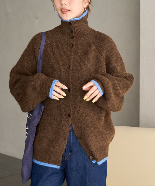 FREAK'S STORE(フリークスストア)の「限定展開 2way ハイネック 配色 ライン ボタン ニット カーディガン(カーディガン/ボレロ・レディース・ネイビー/ブラウン/グレー/ブラック/ナチュラル・フリ-)」の20枚目の写真