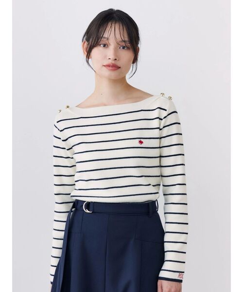 TONAL(トーナル)の「【POLOBCS】ボートネック金釦ニット(ニット/セーター・レディース・レッド/ネイビー/オフホワイト/その他1・MEDIUM)」の4枚目の写真