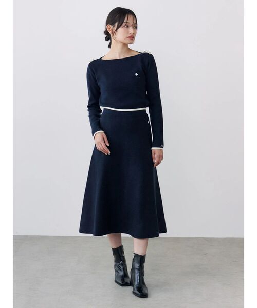 TONAL(トーナル)の「【POLOBCS】ボートネック金釦ニット(ニット/セーター・レディース・レッド/ネイビー/オフホワイト/その他1・MEDIUM)」の6枚目の写真