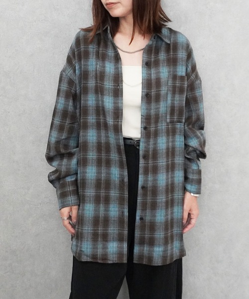 SELECT LEVERY(セレクトリベリー)の「先染めチェック柄オーバービッグシャツ(シャツ/ブラウス・レディース・ブラック/ブラウン/ブルー・MEDIUM)」の7枚目の写真