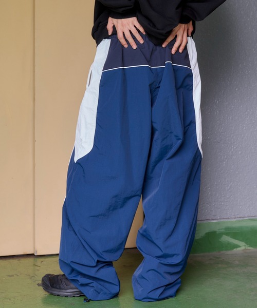 WEGO(ウィゴー)の「WEGO/【26年秋冬新作】パイピングナイロンパンツ(その他パンツ・メンズ・ネイビー/ブラック・LARGE/MEDIUM)」の12枚目の写真