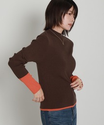 配色ラインハイネックリブニット