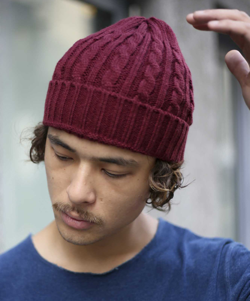 Denime(ドゥニーム)の「【NEW HATTAN/ニューハッタン】KNIT CAP/ニット帽(ニットキャップ/ビーニー・メンズ・ワイン/ライトベージュ/ブラック/ブルー/グレー・FREE)」の5枚目の写真