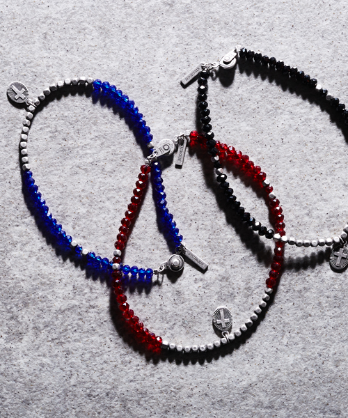 STUDIOUS（ステュディオス）の「【ZOZO限定】STUDIOUS ビーズアンクレット（アンクレット・メンズ・ブラック/レッド/ブルー・FREE）」の9枚目の写真