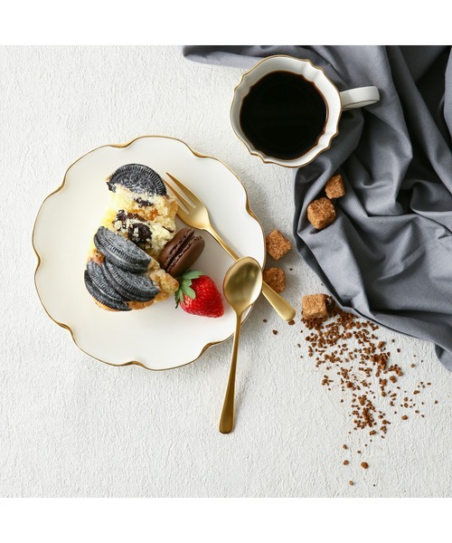 Francfranc（フランフラン）の「ヌーベ プレート S ゴールド（食器・レディース・ホワイト・FREE）」の4枚目の写真