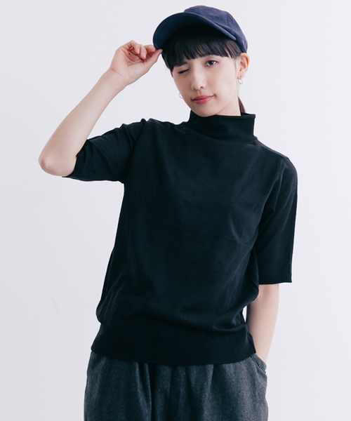 MERLOT（メルロー）の「半袖ハイネックプルオーバー4279（ニット/セーター・レディース・チャコールグレー/アイボリー/ブルー/ベージュ/ワイン/ブラック/カーキ・FREE）」の3枚目の写真