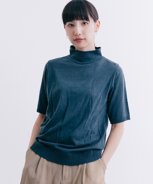 MERLOT（メルロー）の「半袖ハイネックプルオーバー4279（ニット/セーター・レディース・チャコールグレー/アイボリー/ブルー/ベージュ/ワイン/ブラック/カーキ・FREE）」の19枚目の写真