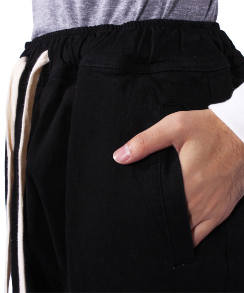 ８(eight)（エイト）の「デニム サルエルパンツ スキニータイプ（デニムパンツ・メンズ・ブラック・MEDIUM/LARGE）」の9枚目の写真