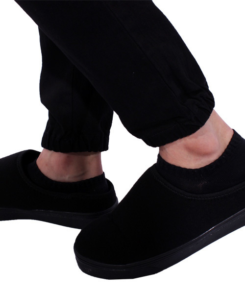 ８(eight)（エイト）の「デニム サルエルパンツ スキニータイプ（デニムパンツ・メンズ・ブラック・MEDIUM/LARGE）」の14枚目の写真