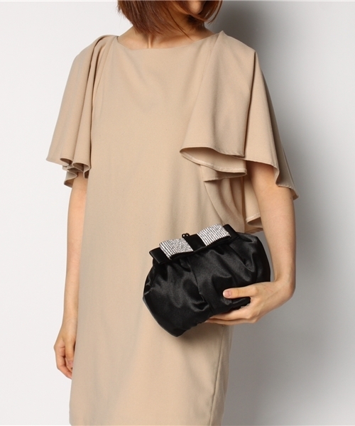 Jewel Changes（ジュエルチェンジズ）の「JP ビッグリボン ガマグチ クラッチ（クラッチバッグ・レディース・ブラック/ベージュ・フリー）」の9枚目の写真