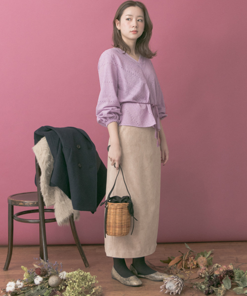 URBAN RESEARCH（アーバンリサーチ）の「幾何レースロングスリーブブラウス（シャツ/ブラウス・レディース・パープル系その他/ブラック/オフホワイト/イエロー系その他・FREE）」の8枚目の写真