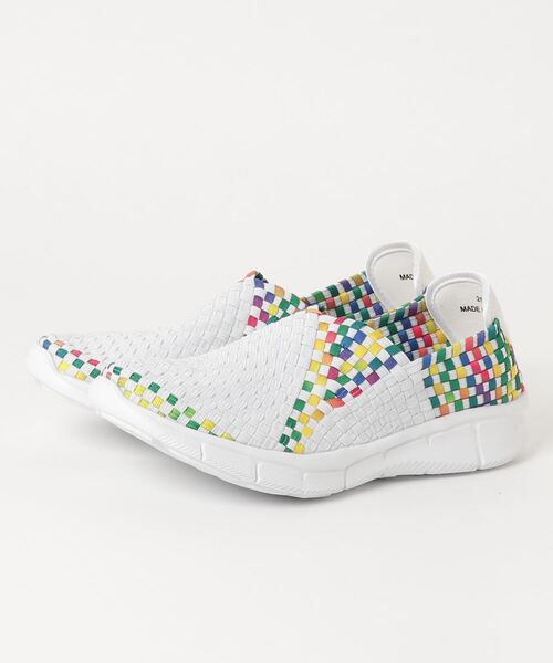 Gomu 56（ゴムゴム）の「☆洗える☆MEN'S Vカットメッシュデザインシューズ（スニーカー・メンズ・マルチ/ストーン/ブルー系その他/ホワイト系その他/ブラック系その他/グリーン系その他/ブラック/ダークブルー/グレー系その他/ホワイト系その他2/グリーン系その他2/グリーン系その他3・26cm/27cm/28cm/25cm）」の3枚目の写真