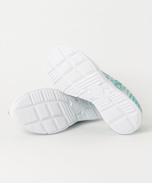 Gomu 56（ゴムゴム）の「☆洗える☆MEN'S Vカットメッシュデザインシューズ（スニーカー・メンズ・マルチ/ストーン/ブルー系その他/ホワイト系その他/ブラック系その他/グリーン系その他/ブラック/ダークブルー/グレー系その他/ホワイト系その他2/グリーン系その他2/グリーン系その他3・26cm/27cm/28cm/25cm）」の14枚目の写真