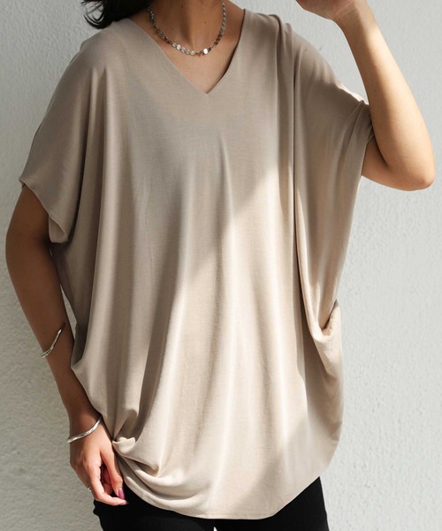 antiqua(アンティカ)の「脇タックカットソートップス(Tシャツ/カットソー・レディース・ブラック/オフホワイト/ネイビー/ブラウン系その他2/イエロー系その他/ブラウン系その他/ベージュ系その他・FREE)」の6枚目の写真
