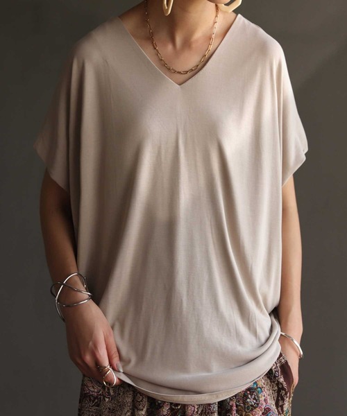 antiqua(アンティカ)の「脇タックカットソートップス(Tシャツ/カットソー・レディース・ブラック/オフホワイト/ネイビー/ブラウン系その他2/イエロー系その他/ブラウン系その他/ベージュ系その他・FREE)」の18枚目の写真
