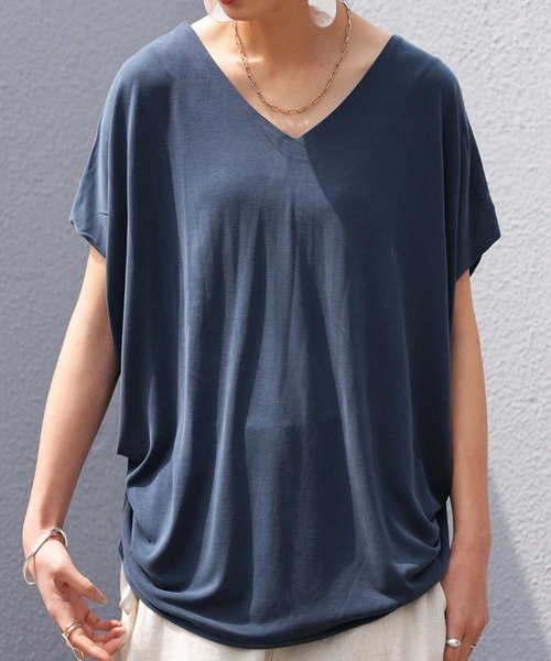 antiqua(アンティカ)の「脇タックカットソートップス(Tシャツ/カットソー・レディース・ブラック/オフホワイト/ネイビー/ブラウン系その他2/イエロー系その他/ブラウン系その他/ベージュ系その他・FREE)」の21枚目の写真