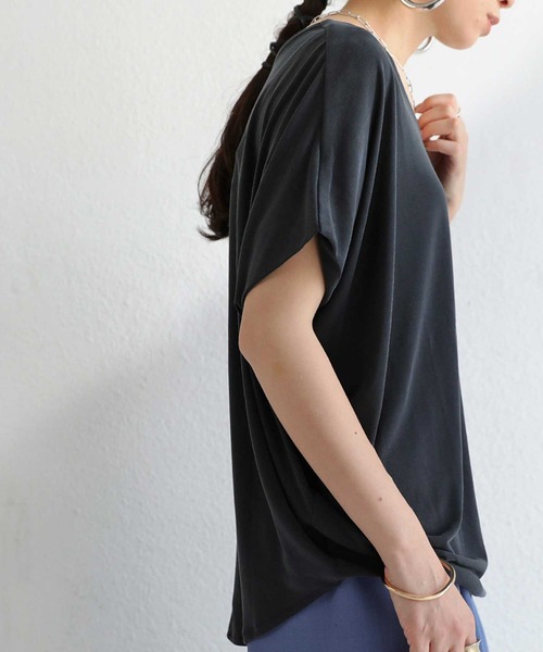 antiqua(アンティカ)の「脇タックカットソートップス(Tシャツ/カットソー・レディース・ブラック/オフホワイト/ネイビー/ブラウン系その他2/イエロー系その他/ブラウン系その他/ベージュ系その他・FREE)」の13枚目の写真