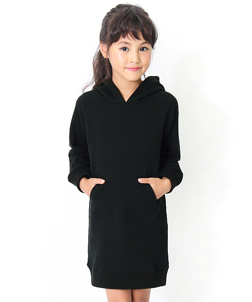 devirock（デビロック）の「無地スウェット長袖パーカーワンピース（ワンピース・キッズ・ネイビー/カーキ/モカ/杢グレー/スモークピンク/グリーン系その他/ブラック/ラベンダー/パープル系その他・120cm/140cm/160cm/100cm/150cm/130cm/110cm）」の2枚目の写真