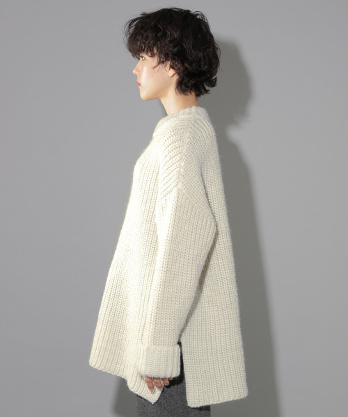 PAGEBOY(ページボーイ)の「BIGニットチュニック(ニット/セーター・レディース・ベージュ/オフホワイト・FREE)」の18枚目の写真