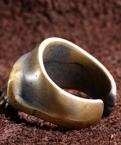THEFT（セフト）の「THEFT セフト / AG SKULL RING スカルリング 指輪 / TR-12-001（リング・メンズ・シルバー・15号/17号）」の3枚目の写真