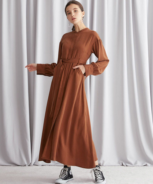 STUDIOUS（ステュディオス）の「【WEARISTA 田中亜希子 × STUDIOUS コラボ】ハイウエストツイルロングワンピース（ワンピース・レディース・ベージュ/ブラック/ブラウン・0/2）」の20枚目の写真