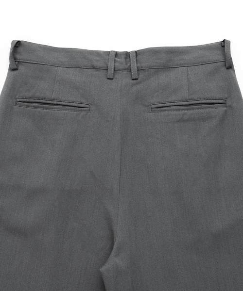 EMMA CLOTHES(エマクローズ)の「TRストレッチスーツ地 センタースリットタックワイドパンツ(その他パンツ・メンズ・ブラック/ブラック系その他/ブラウン系その他・S/M/L)」の9枚目の写真